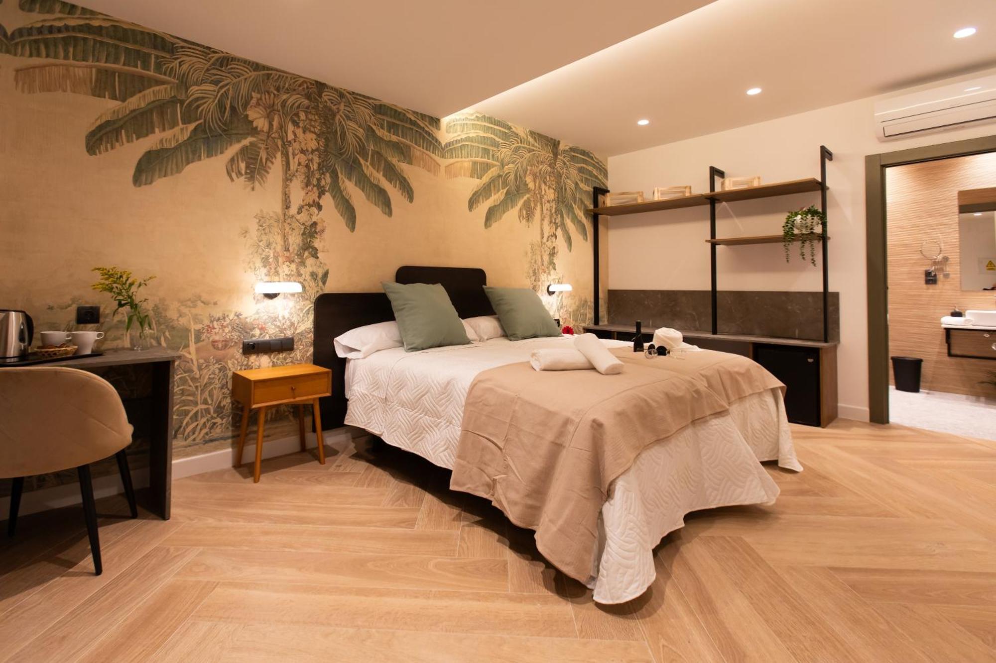 Boutique Rooms Playa Burriana Nerja Exterior photo