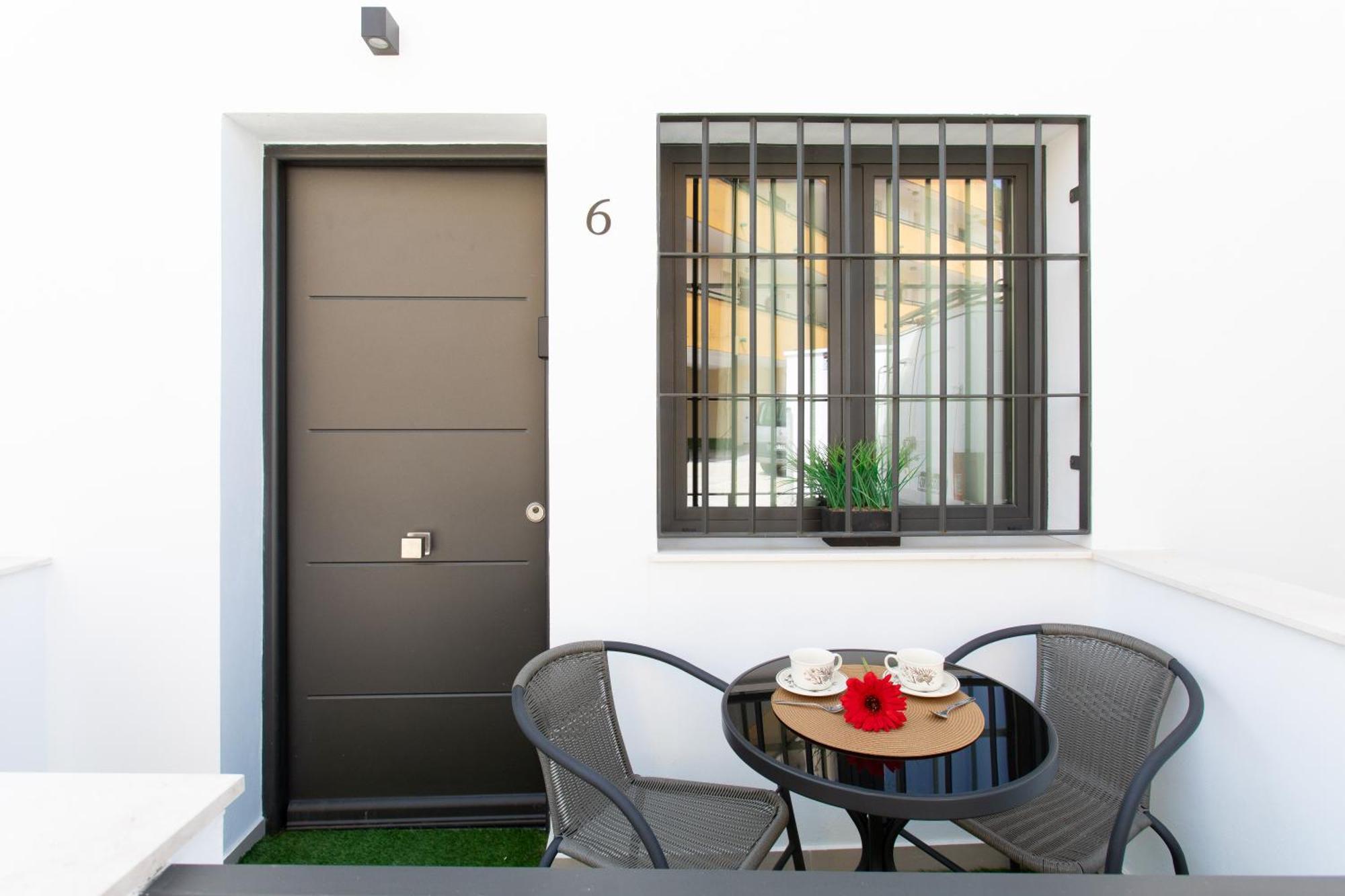 Boutique Rooms Playa Burriana Nerja Exterior photo